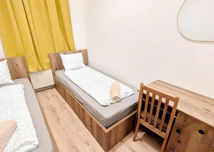 Spacious - 15 Min From Airport & Center, 5 Min From Main-bus Station Ez1 Hospedagem domiciliar *