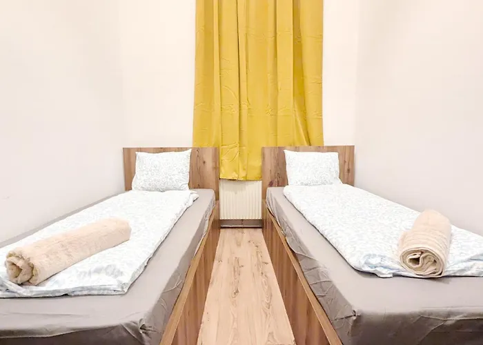 Hospedagem domiciliar Spacious - 15 Min From Airport & Center, 5 Min From Main-bus Station Ez1 Viena